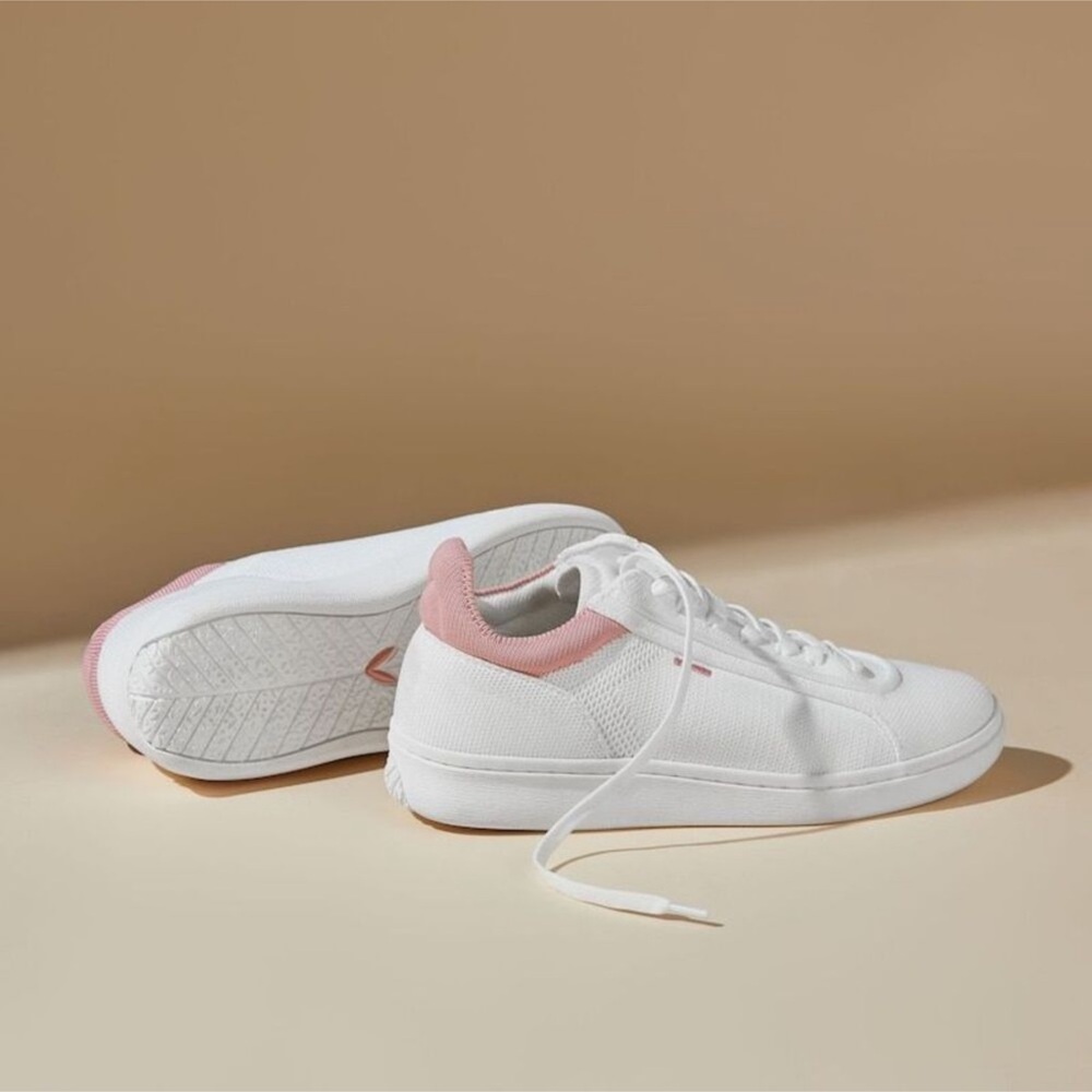 VIVAIA Unisex Casual Sneakers (V Prime) EU41 US9.5
Women